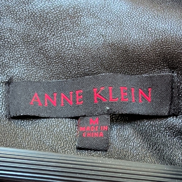 Anne Klein Women’s Black Lambskin leather zip front jacket - Picture 2 of 8